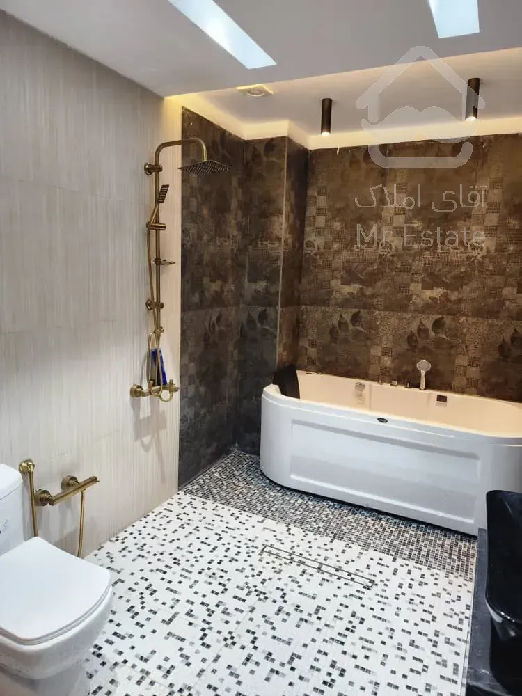 ویلای تریپلکس جنگلی