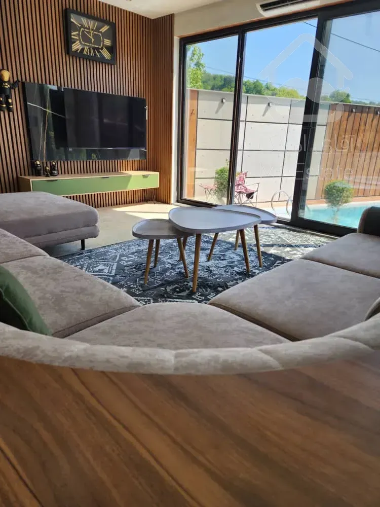 ویلای تریپلکس جنگلی