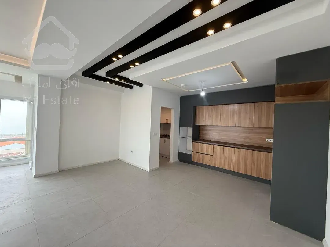 فروش آپارتمان۱۴۰ متری براصلی پاسداران