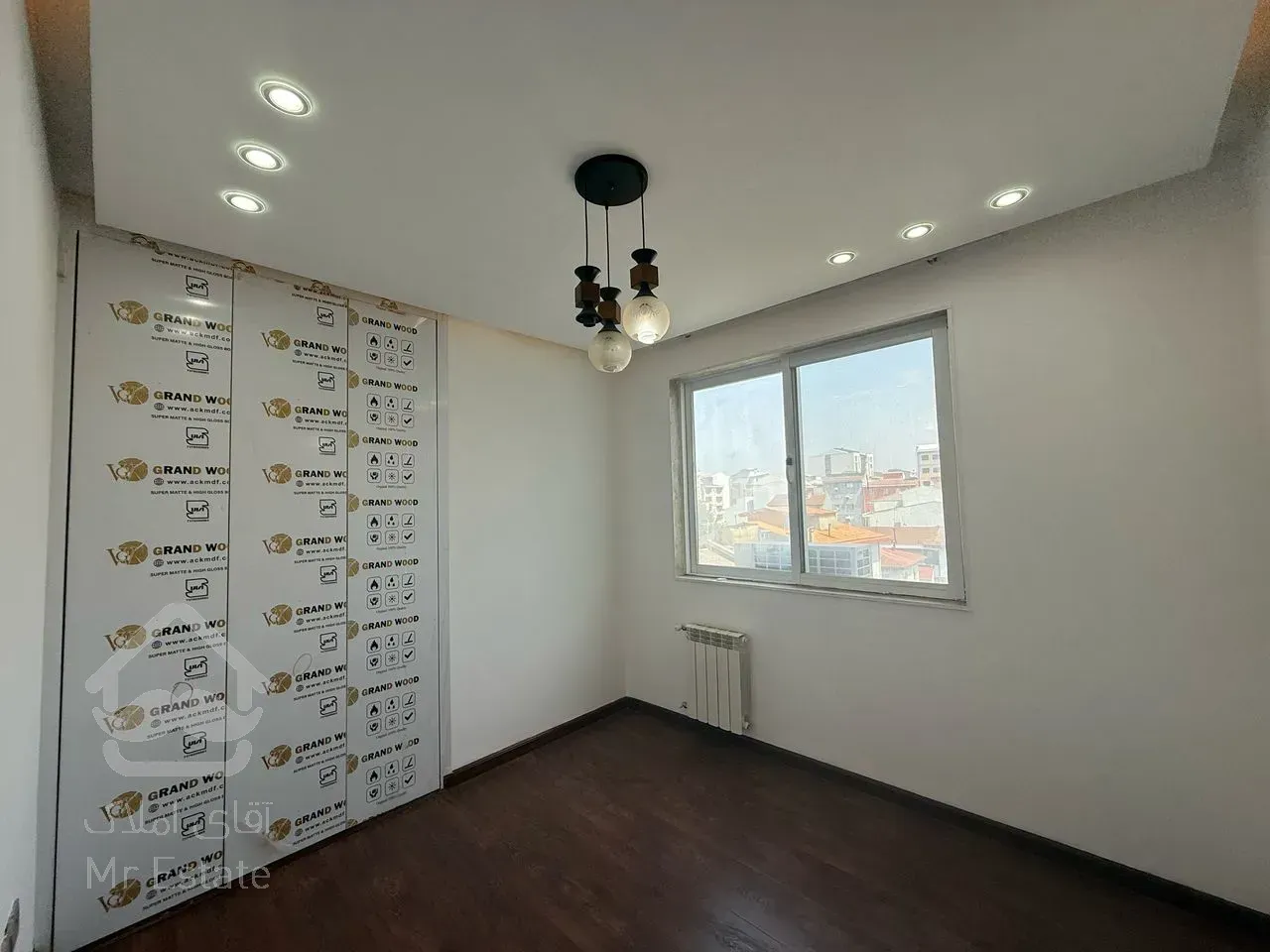 فروش آپارتمان ۱۴۱ متری در خیابان تهران