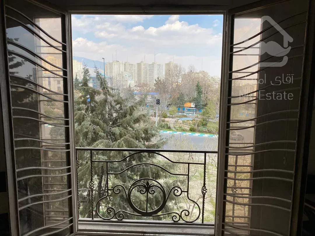 اجاره ساعتی و روزانه سالن و فضای آموزشی و کلاس