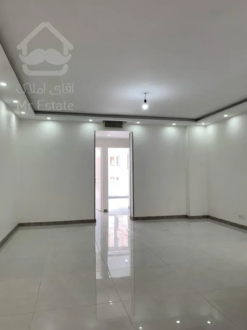 فروش آپارتمان دو خواب در پروانه شمالی