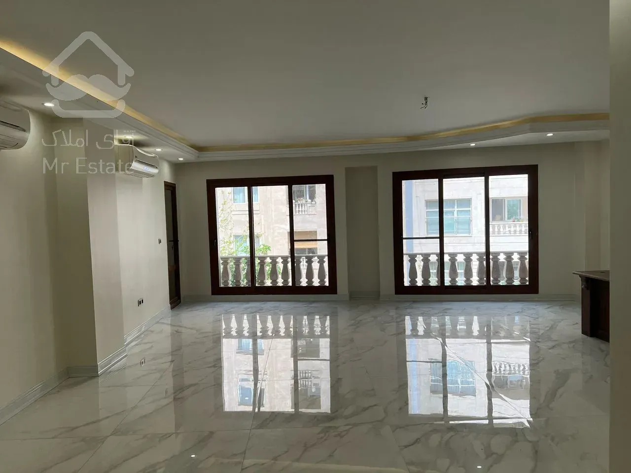 180 متر آپارتمان فول مشاعات در سپند