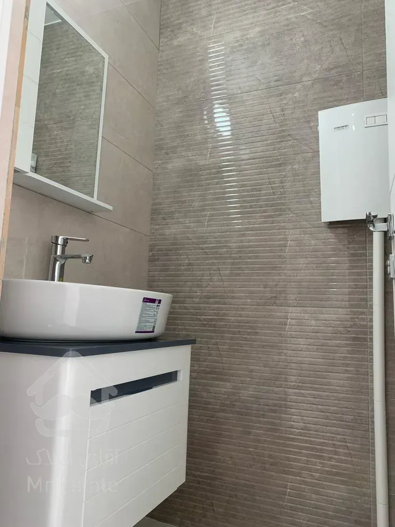 فروش آپارتمان دو خواب در پروانه شمالی