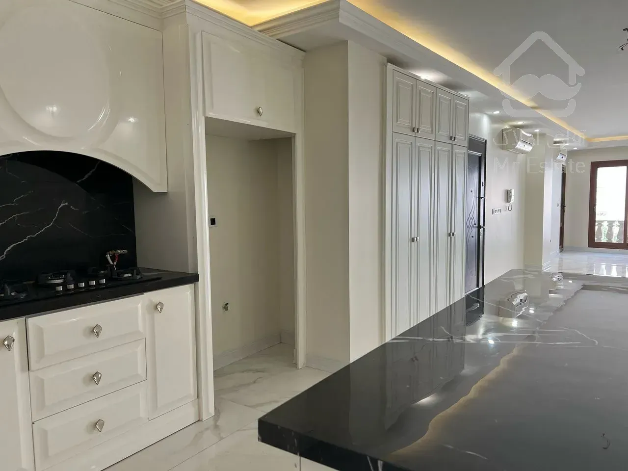 180 متر آپارتمان فول مشاعات در سپند