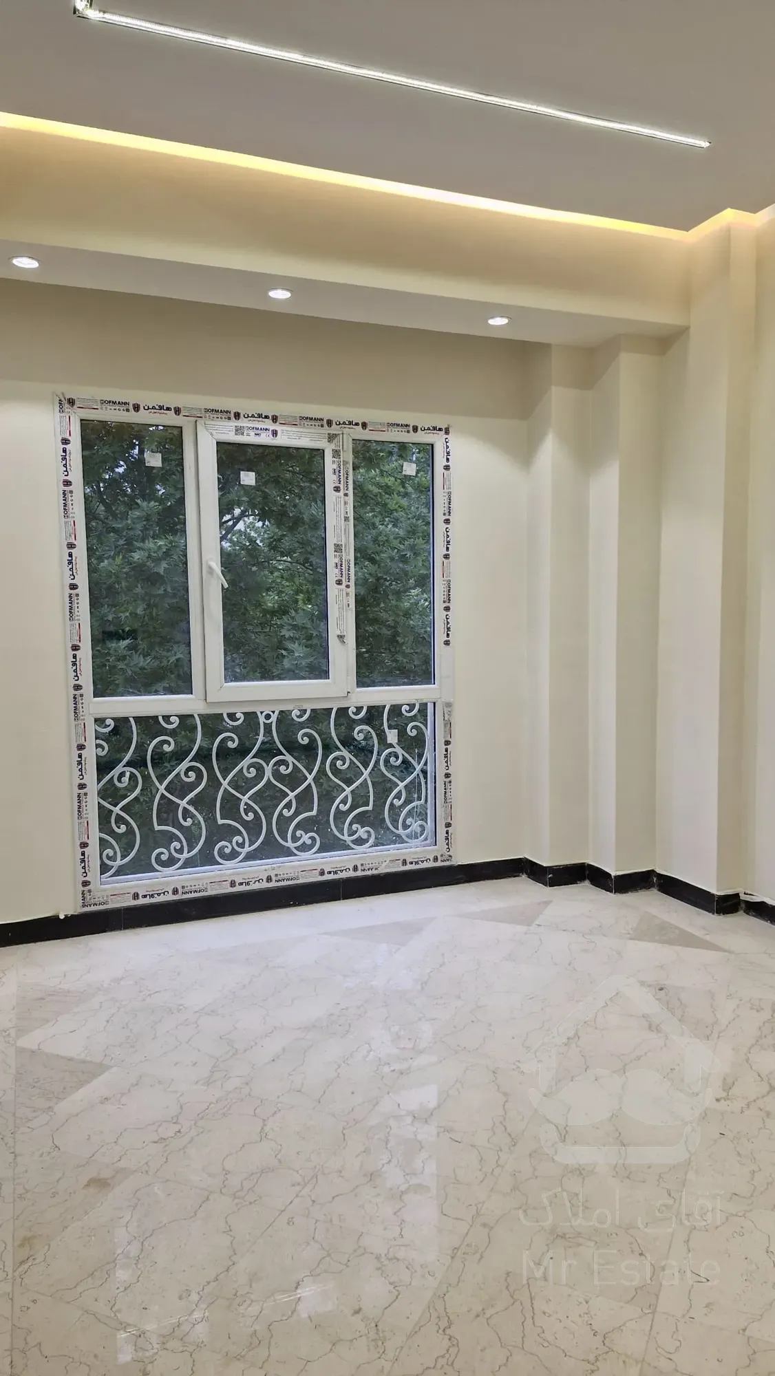 آپارتمان 250 متری در فرمانیه فول مشاعات