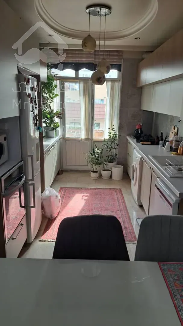 آپارتمان ۵۱متری*خوش چیدمان*غرق نور