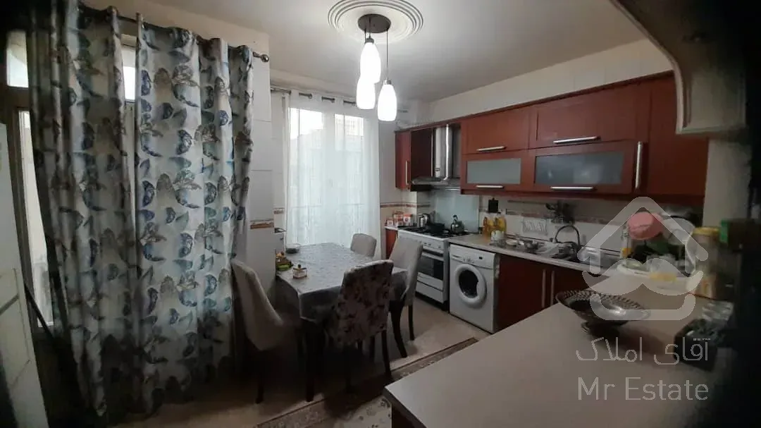 اجاره آپارتمان ۹۵متری دوخوابه طبقه بالای همکف دو کله نور در شهرزیبا