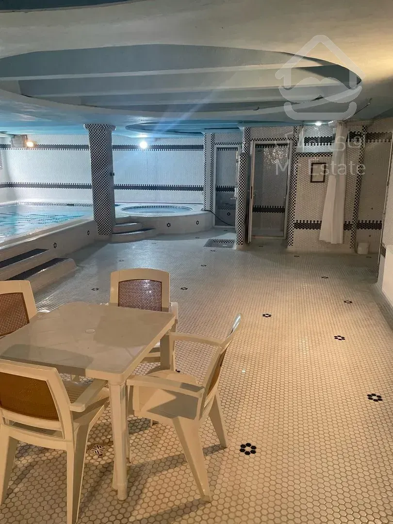 سه واحد فروشی در بهترین برج باغ ها