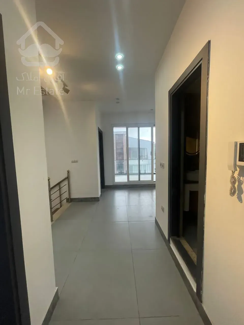 ویلای مدرن دوبلکس