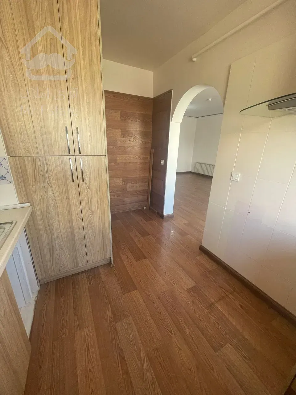 فاز 5 جنوبی ، 85 متر ، دو خواب ، آپارتمان