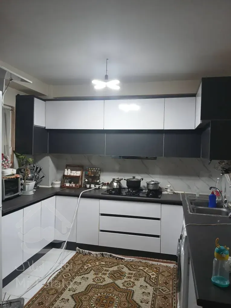 86متر دوخواب مستر املاک الهیه