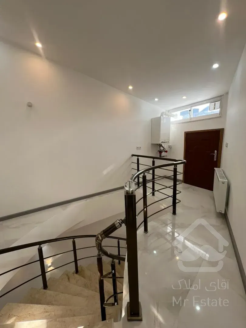 فروش ویلای دوبلکس ۲۲۷ متری در بندرانزلی