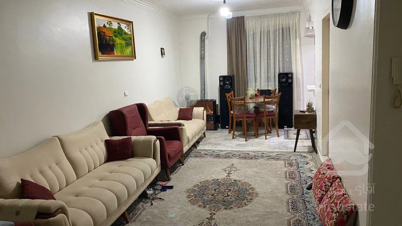 واحد ۵۰ متری با پارکینگ و انباری مترو مدنی(نامجو)