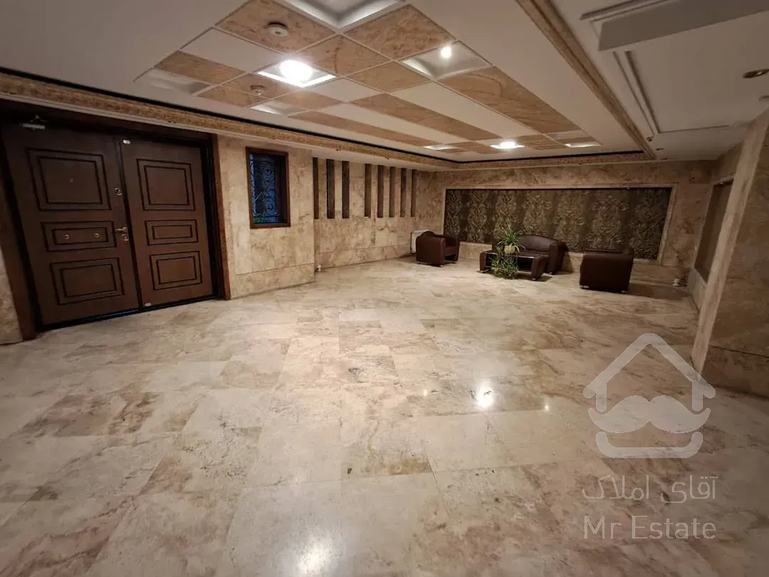 فروش آپارتمان ۸۰ متری در فرمانیه سلیمی شمالی لابی و اجتماعات