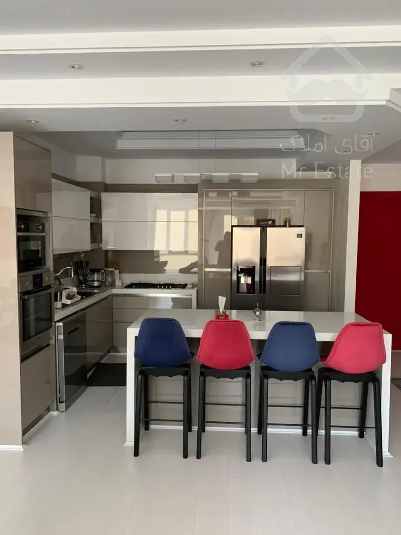 اجاره آپارتمان ۲۰۸ متری در بهترین لوکیشن نیاوران