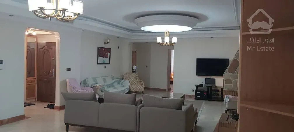 کلنگی ۲طبقه بنا در دهکده المپیک در منطقه۲۲