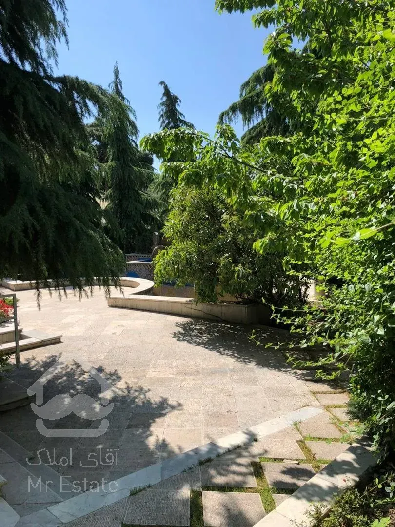 فروش کلنکی ویلایی ۳۷۵متری زعفرانیه