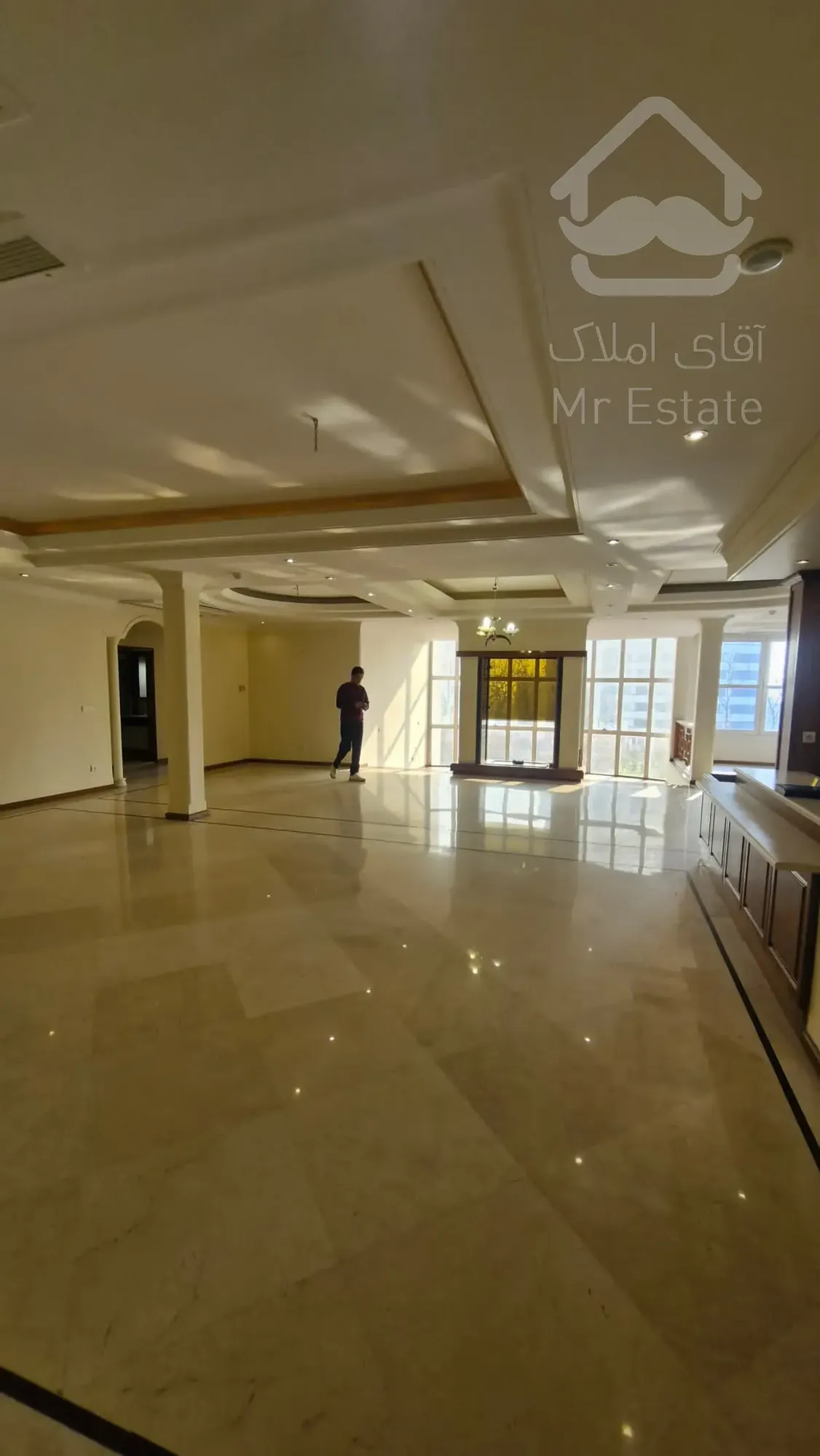 اجاره آپارتمان ۲۸۰ متری در بهترین لوکیشن کامرانیه