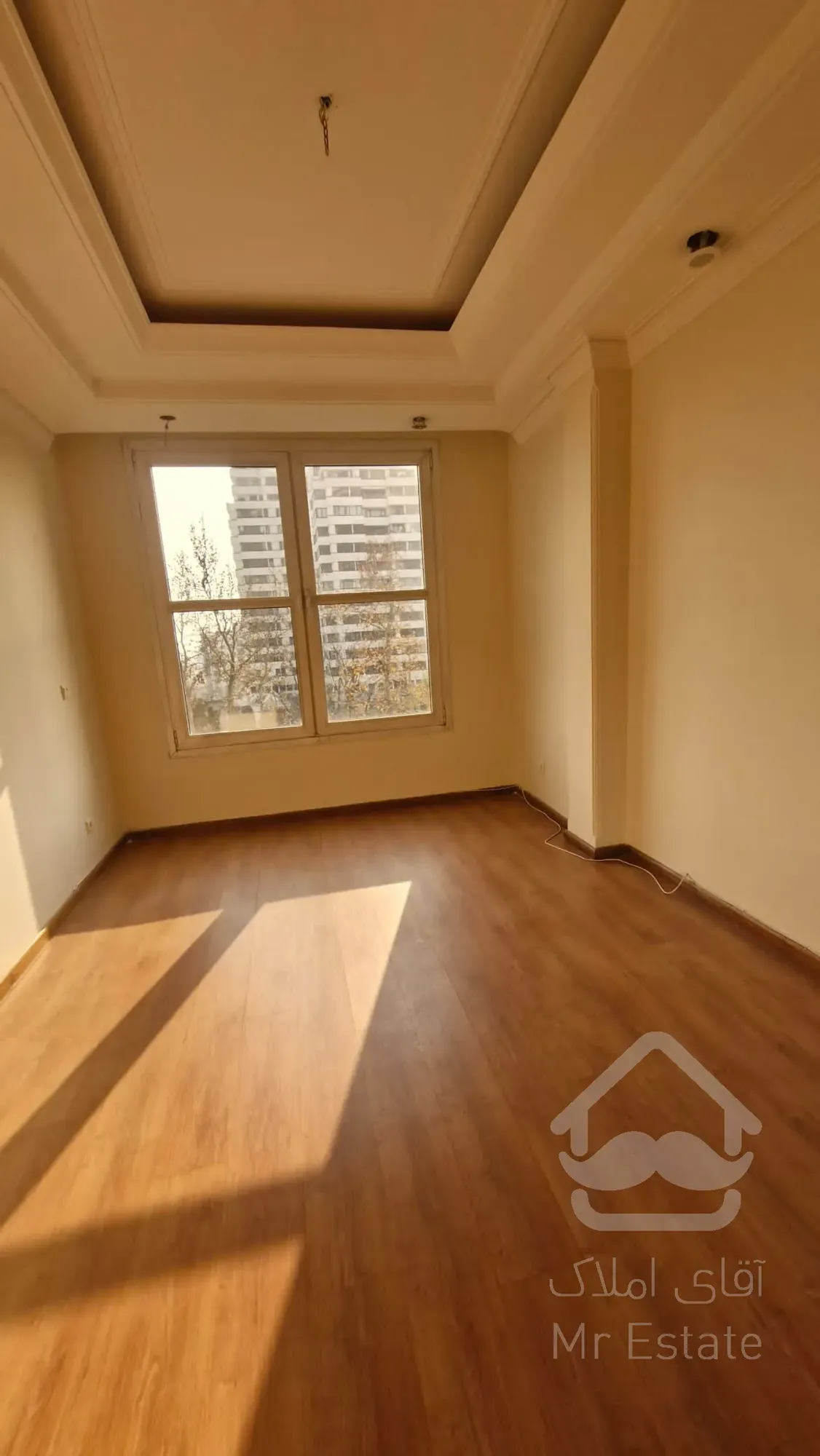 اجاره آپارتمان ۲۸۰ متری در بهترین لوکیشن کامرانیه