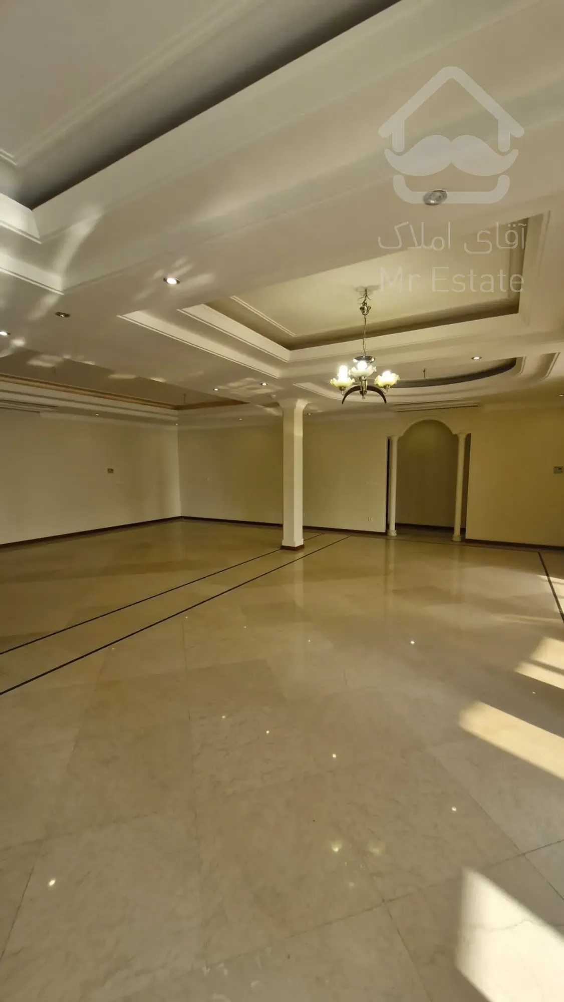 اجاره آپارتمان ۲۸۰ متری در بهترین لوکیشن کامرانیه