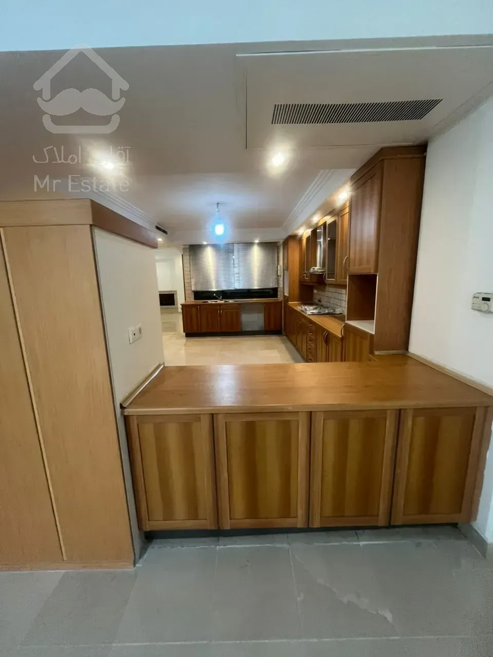 اجاره آپارتمان ۲۸۰ متری در بهترین لوکیشن کامرانیه