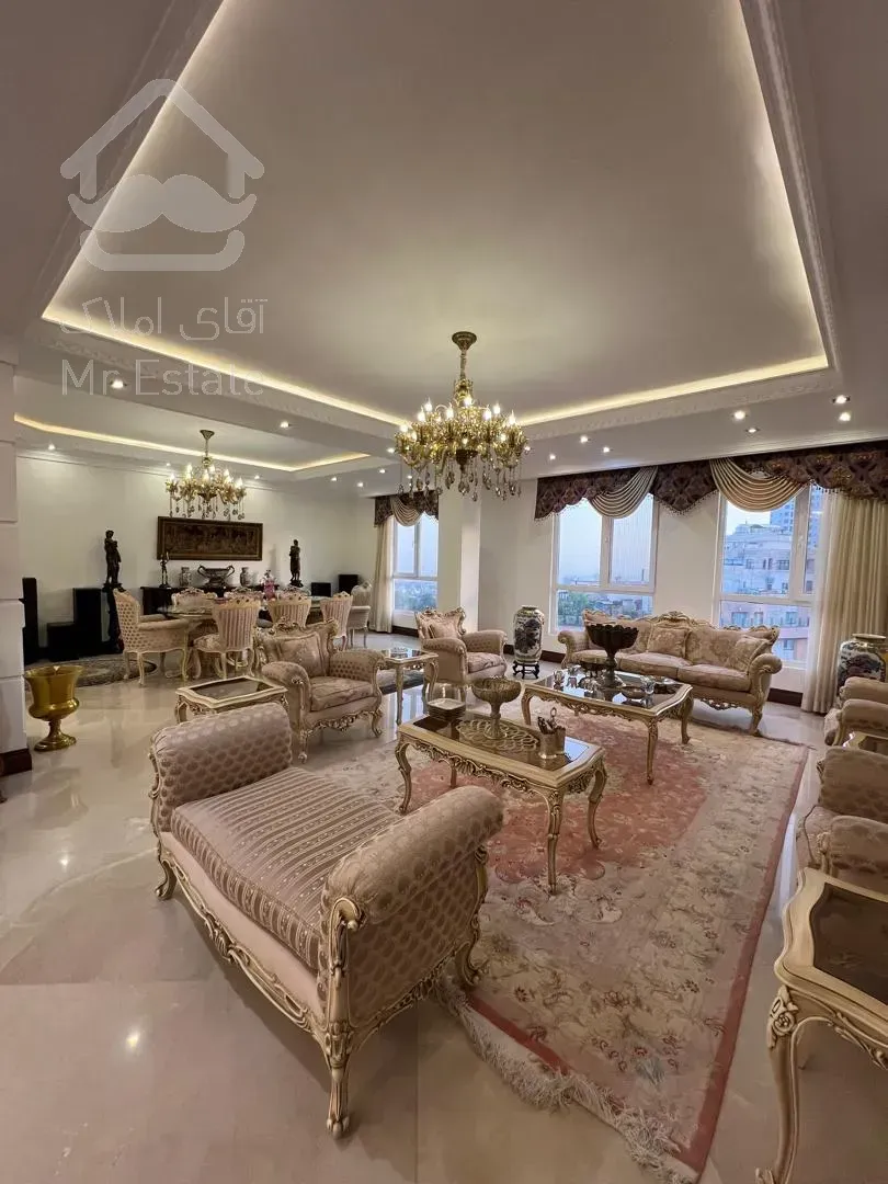 خرید آپارتمان 210 متری در بهترین لوکیشن فرمانیه