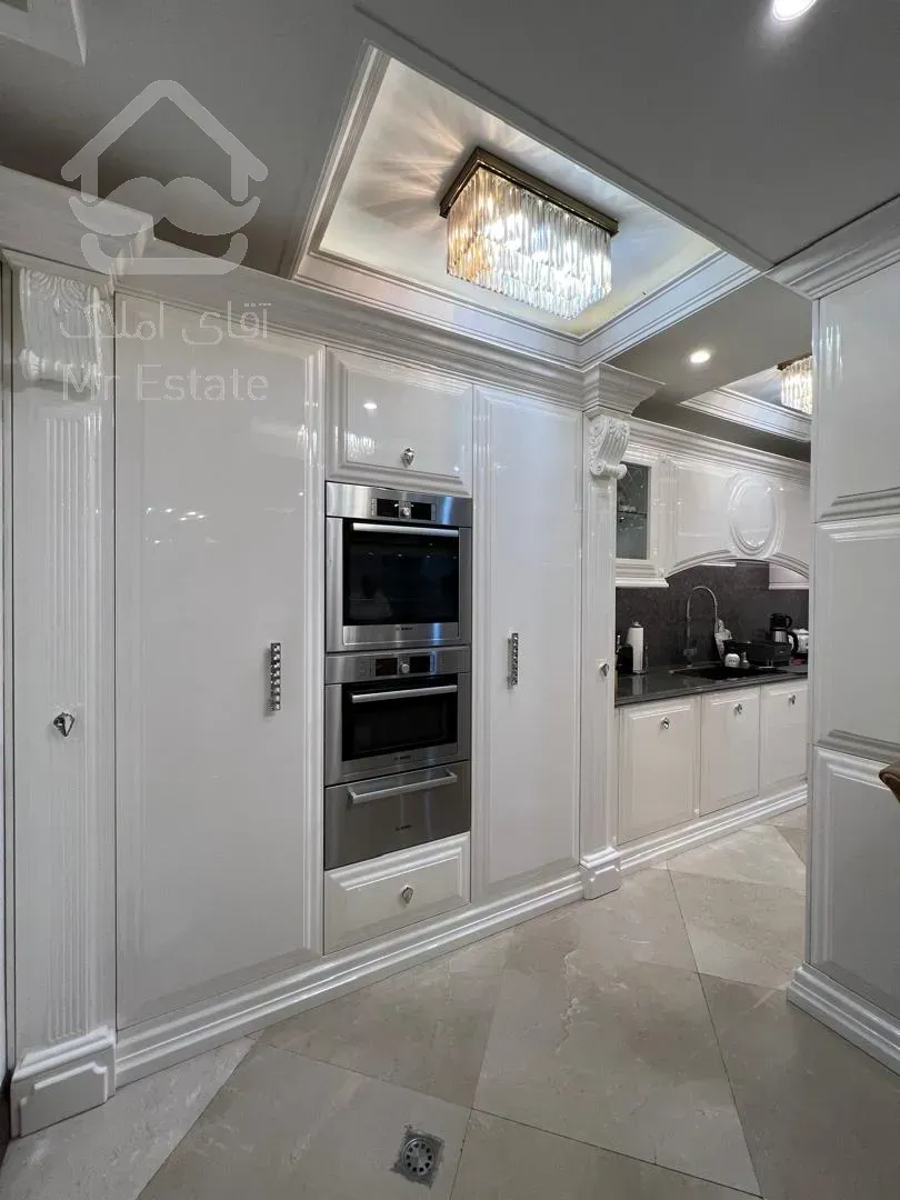 خرید آپارتمان 210 متری در بهترین لوکیشن فرمانیه