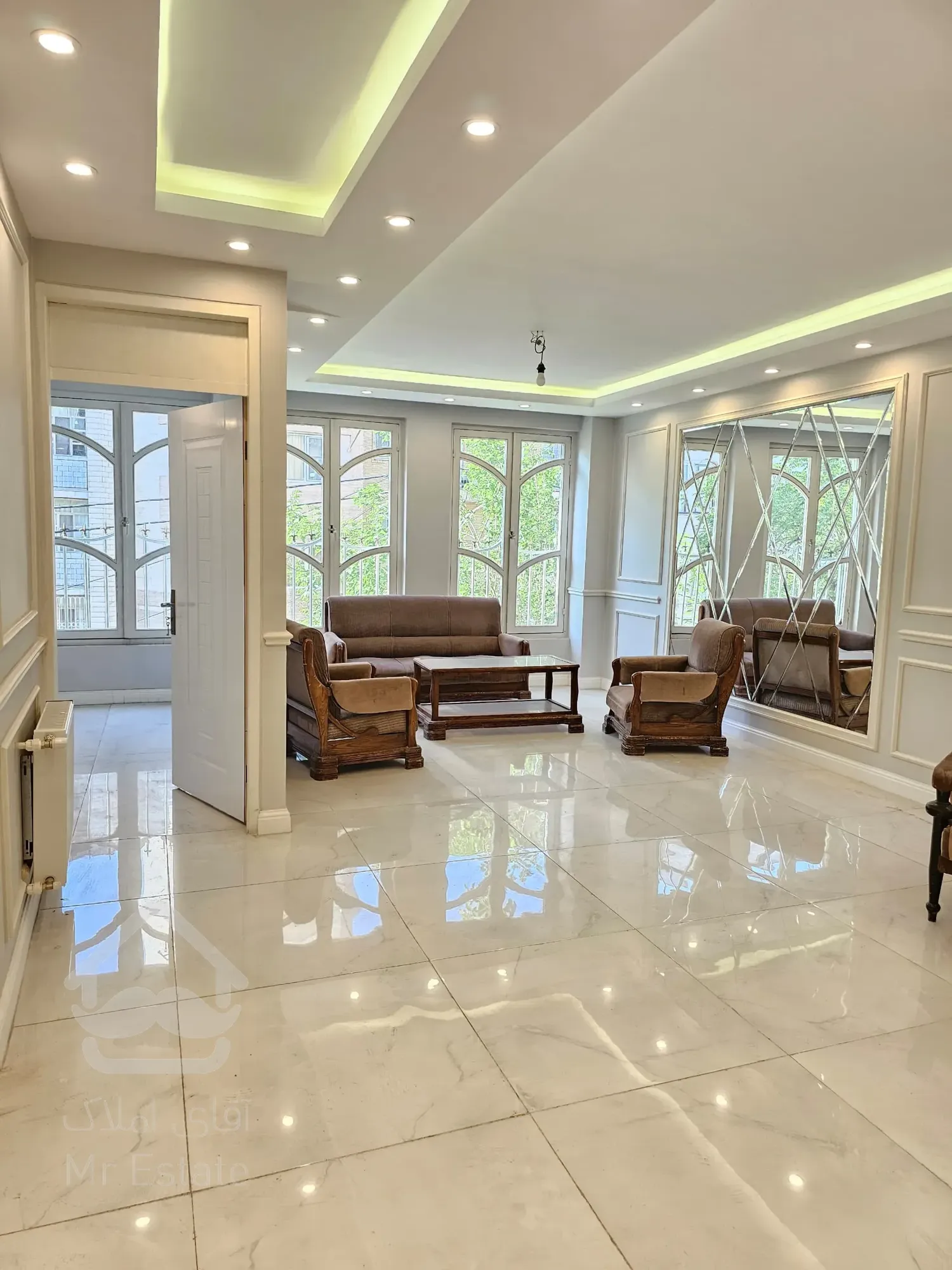 فروش آپارتمان ۱۴۰ متری نوساز در سازمان برنامه مرکزی