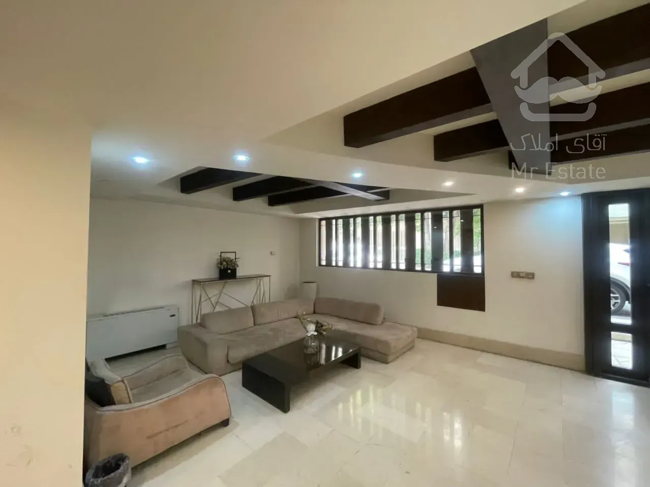 خرید آپارتمان 170 متری فول مشاعات در سنبل