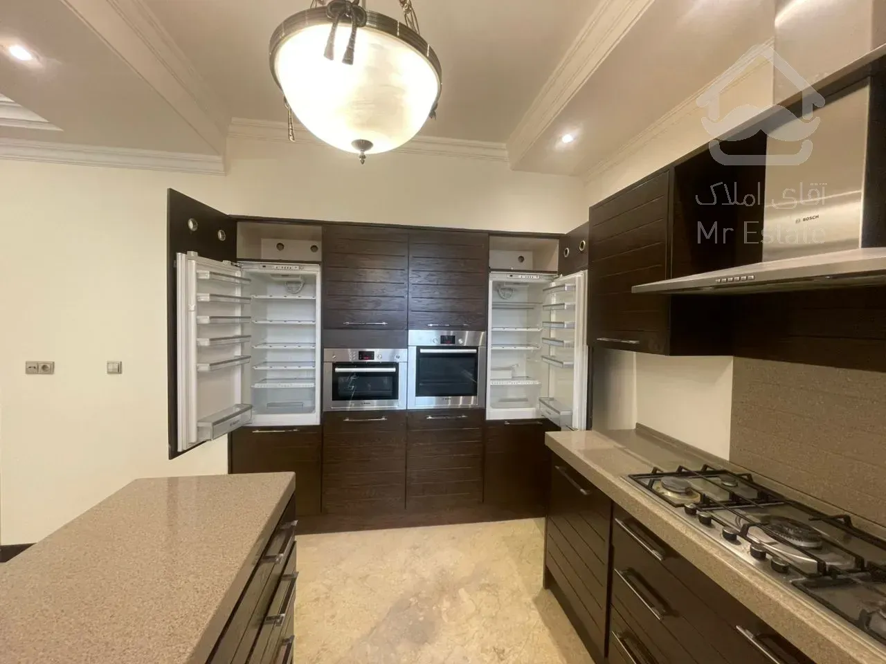 اجاره آپارتمان 240 متری در بهترین لوکیشن فرمانیه