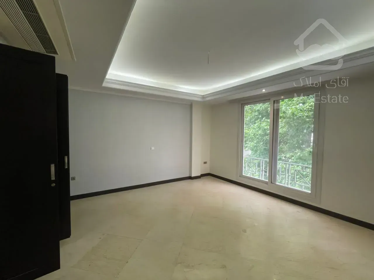 اجاره آپارتمان 240 متری در بهترین لوکیشن فرمانیه