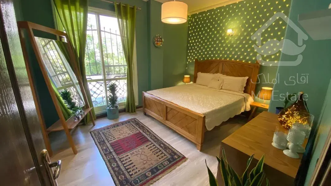 فروش آپارتمان ۱۴۰ متر جهانتاب حیاط در اختیار