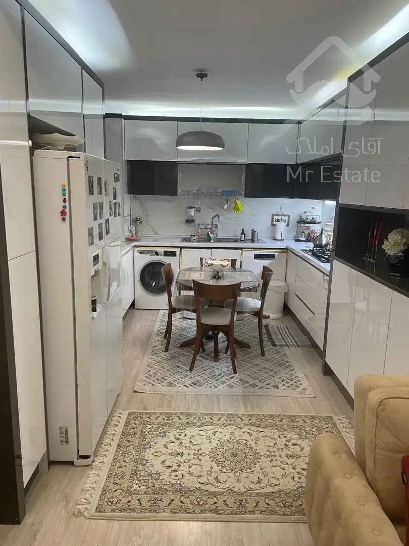 فروش آپارتمان ۷۰ متری ۲ خواب در بلوار فردوس شرق