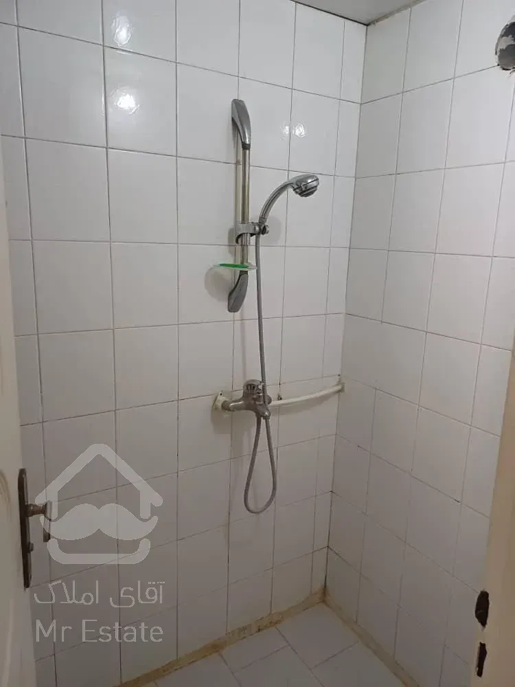 فروش‌ آپارتمان در اتابک