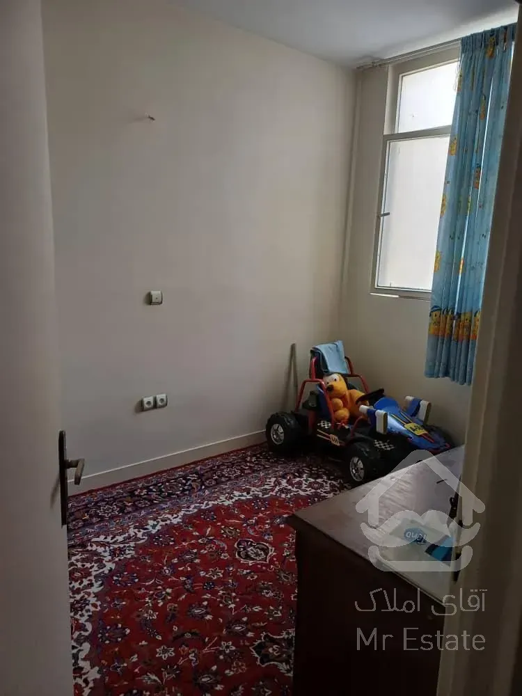 فروش‌ آپارتمان در اتابک