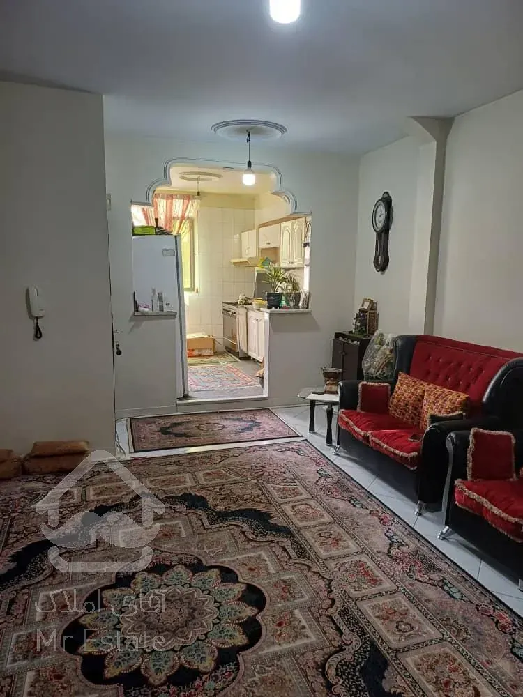 فروش‌ آپارتمان در اتابک