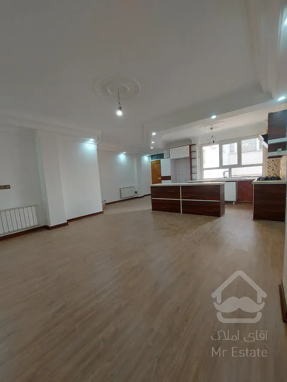 آپارتمان ۸۰ متری دو خواب باغ فیض