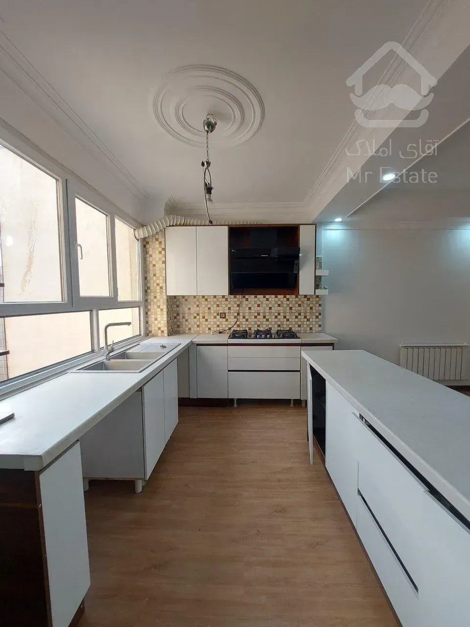 آپارتمان ۸۰ متری دو خواب باغ فیض