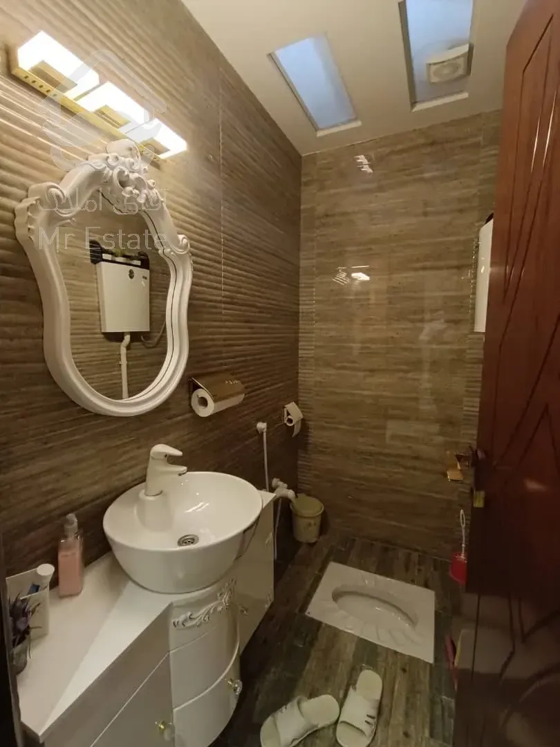 اکازیون متریال ترک عرض ساختمان بالای ده متر تک واحدی سندآماده انتقال