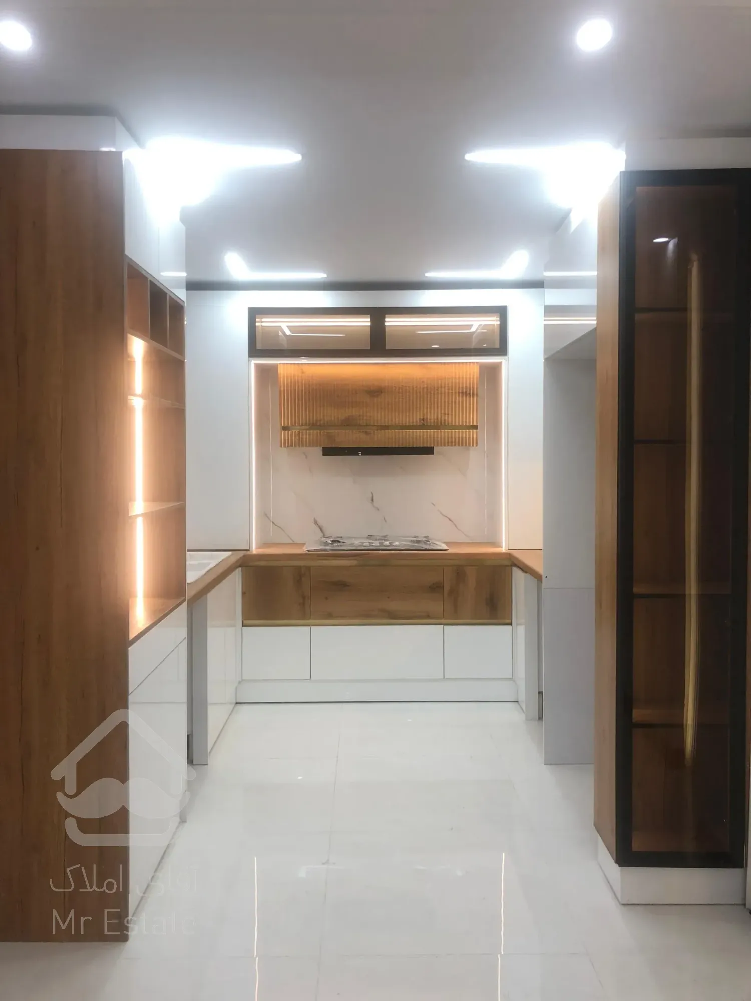 فروش آپارتمان ۱۱۰ متری نوساز در سازمان برنامه مرکزی