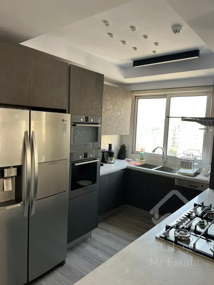 اجاره آپارتمان فول مشاعات در بهترین لوکیشن فرمانیه