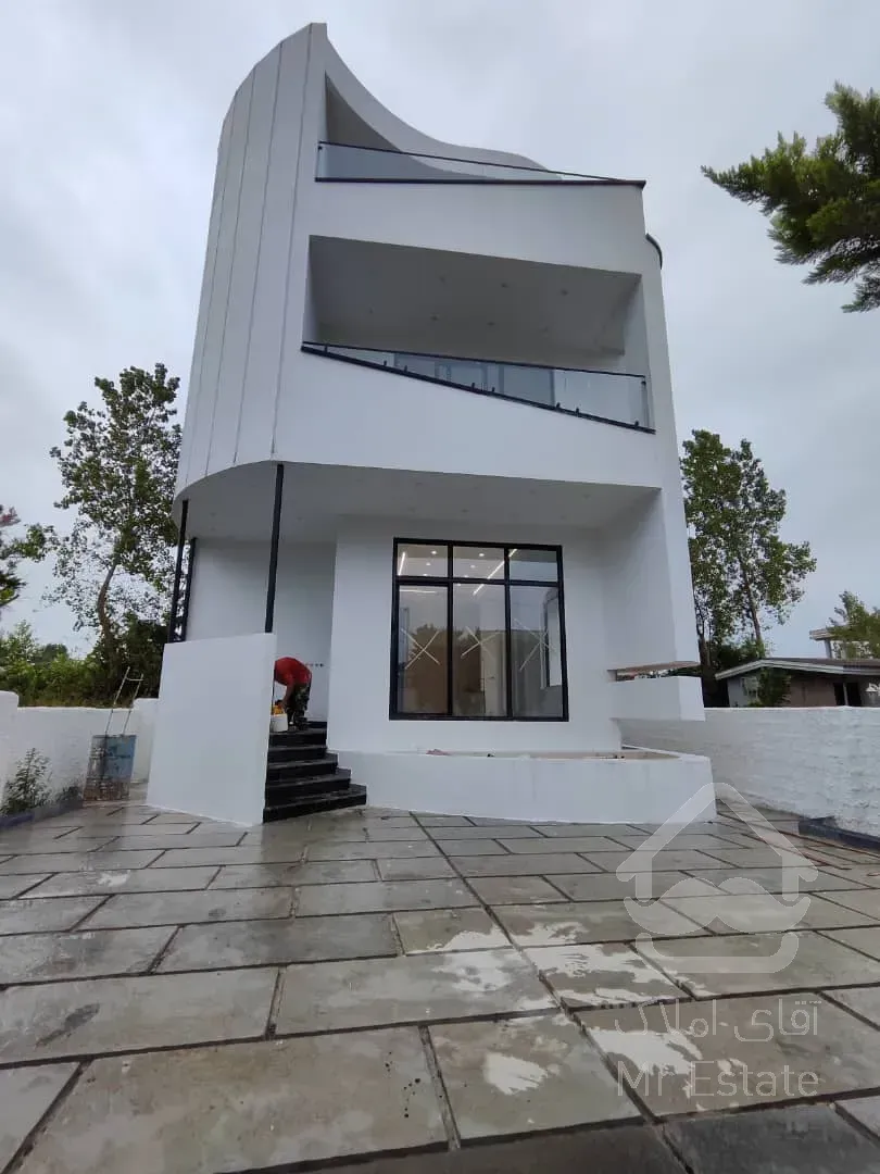 ویلای مینیمال تریبلکس استخردار