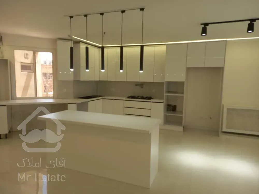 خرید آپارتمان فول مشاعات در سنبل