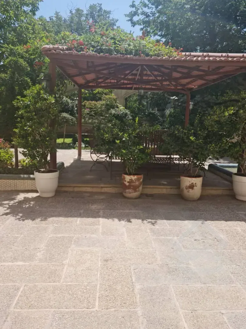 اجاره آپارتمان ۱۶۵ متری در مجموعه‌ای خاص