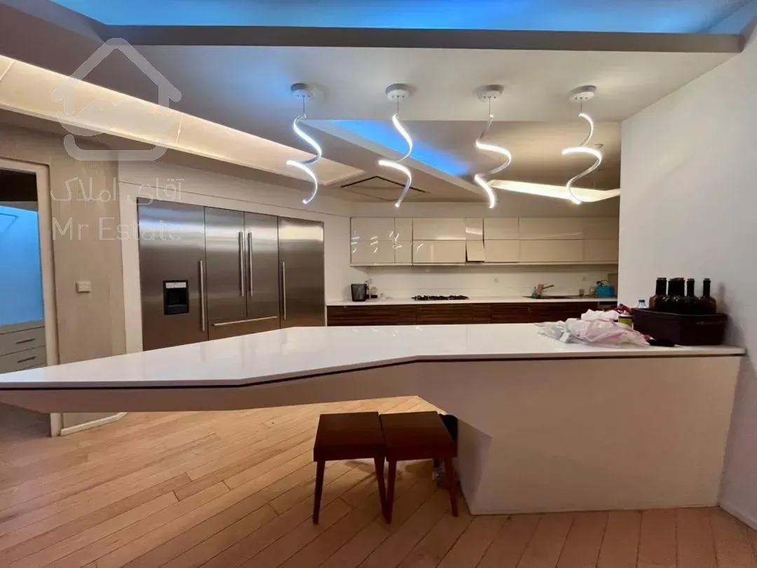 رهن و اجاره ۲۹۰متری ۴خوابه مدرن سنبل