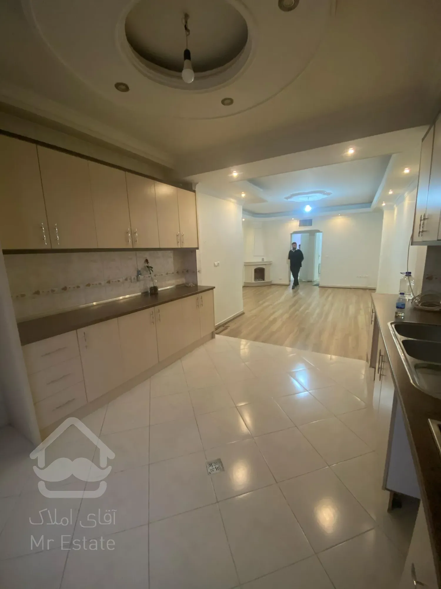 فروش آپارتمان ۸۵متری  ۲خواب  سازمان برنامه مرکزی