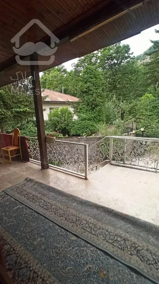 فروش 585متر زمین با ویلا چسبیده به رودخانه