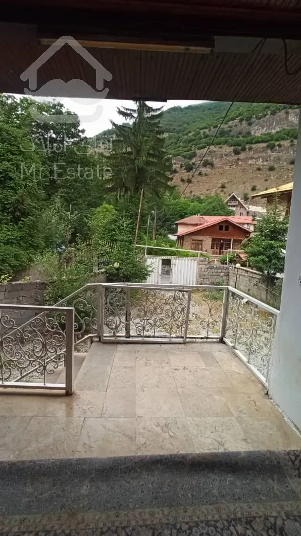 فروش 585متر زمین با ویلا چسبیده به رودخانه