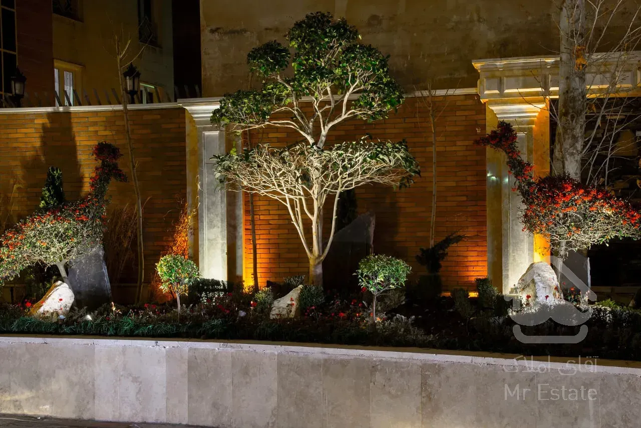 اجاره آپارتمان ۲۰۰ متری در بهترین لوکیشن نیاوران